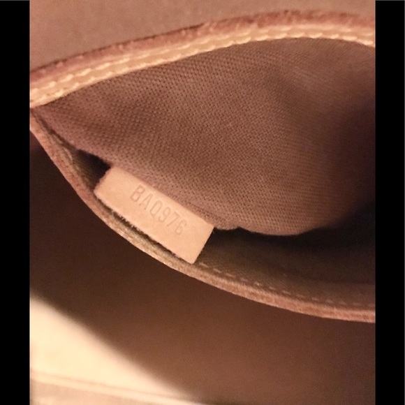 Authentic Louis Vuitton Alma PM #2.2b - Picture 8 of 9
